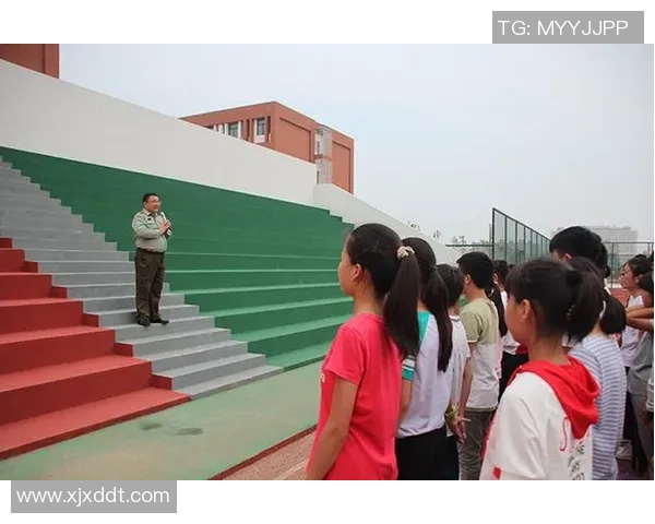 刘泽一的成长之路：从平凡少年到卓越领袖的励志故事